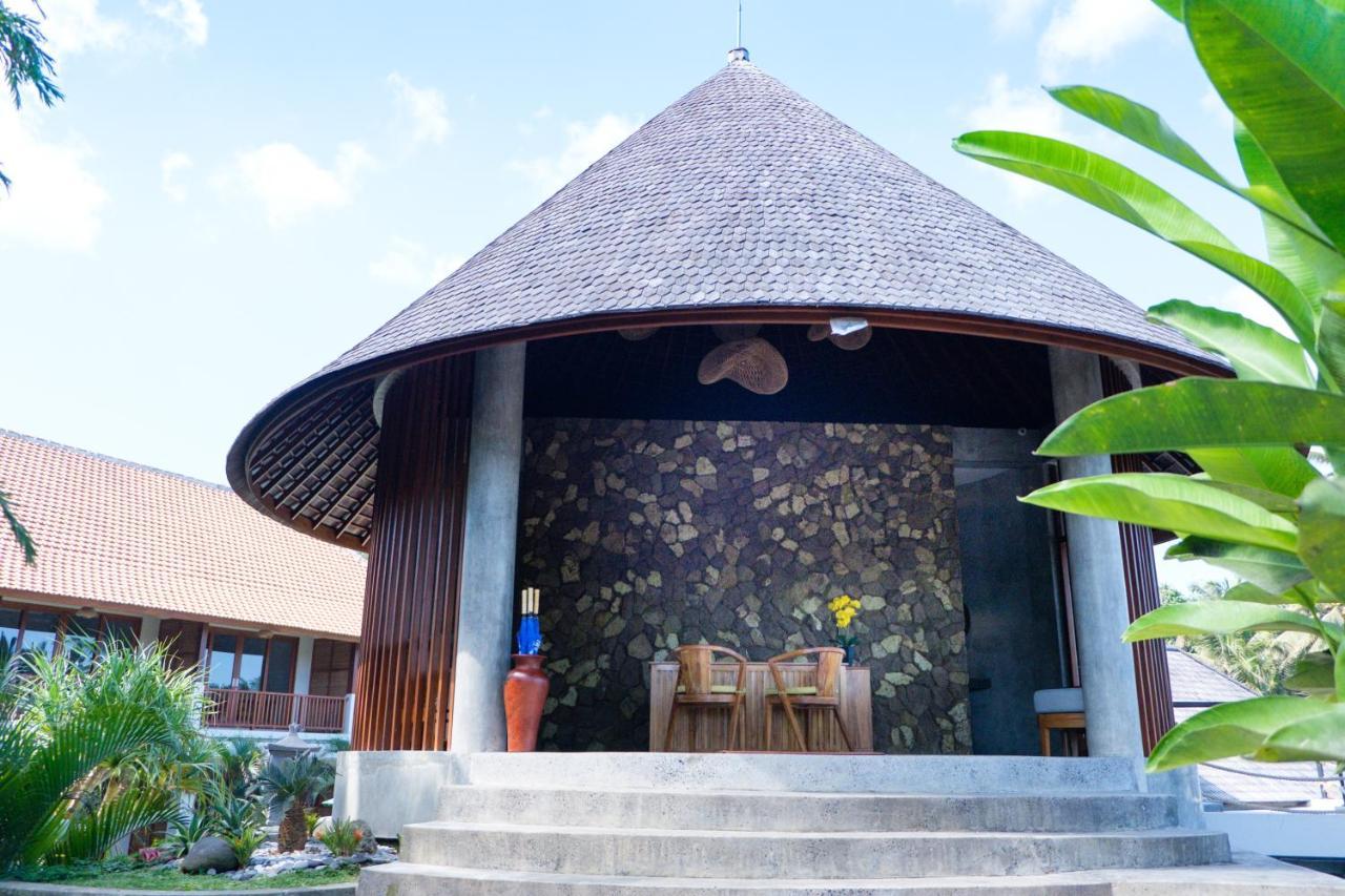 Hotel Queen At Gunung Sari Ubud Exterior foto