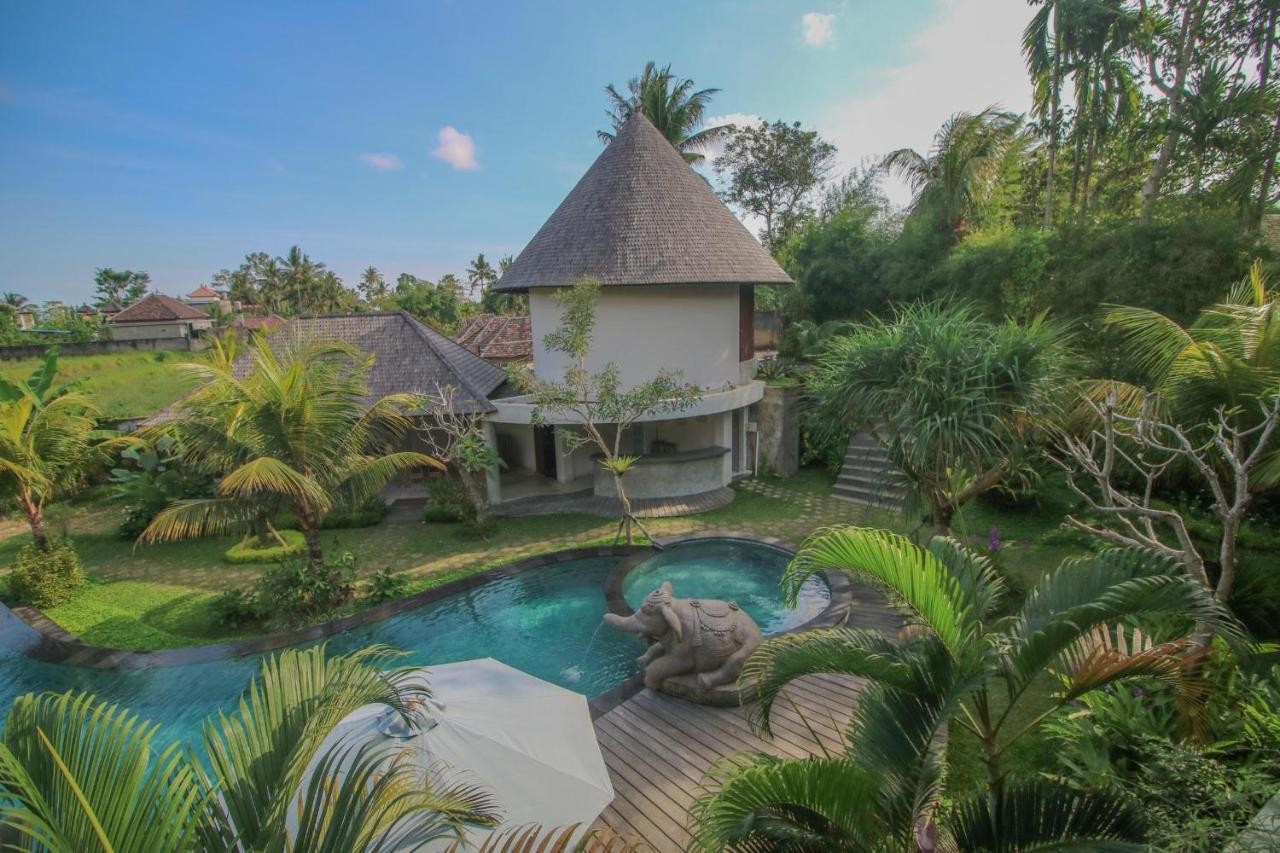 Hotel Queen At Gunung Sari Ubud Exterior foto