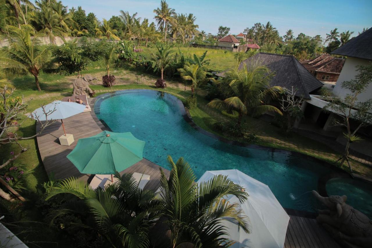 Hotel Queen At Gunung Sari Ubud Exterior foto